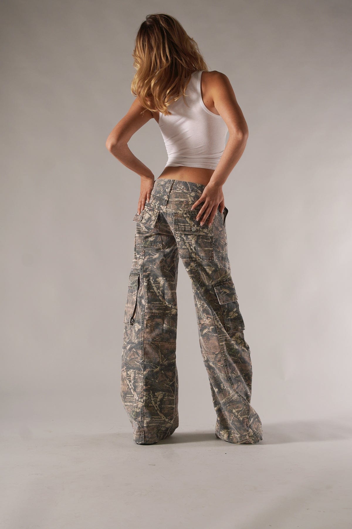 CamoCore™ - Wide Leg Cargo Pants