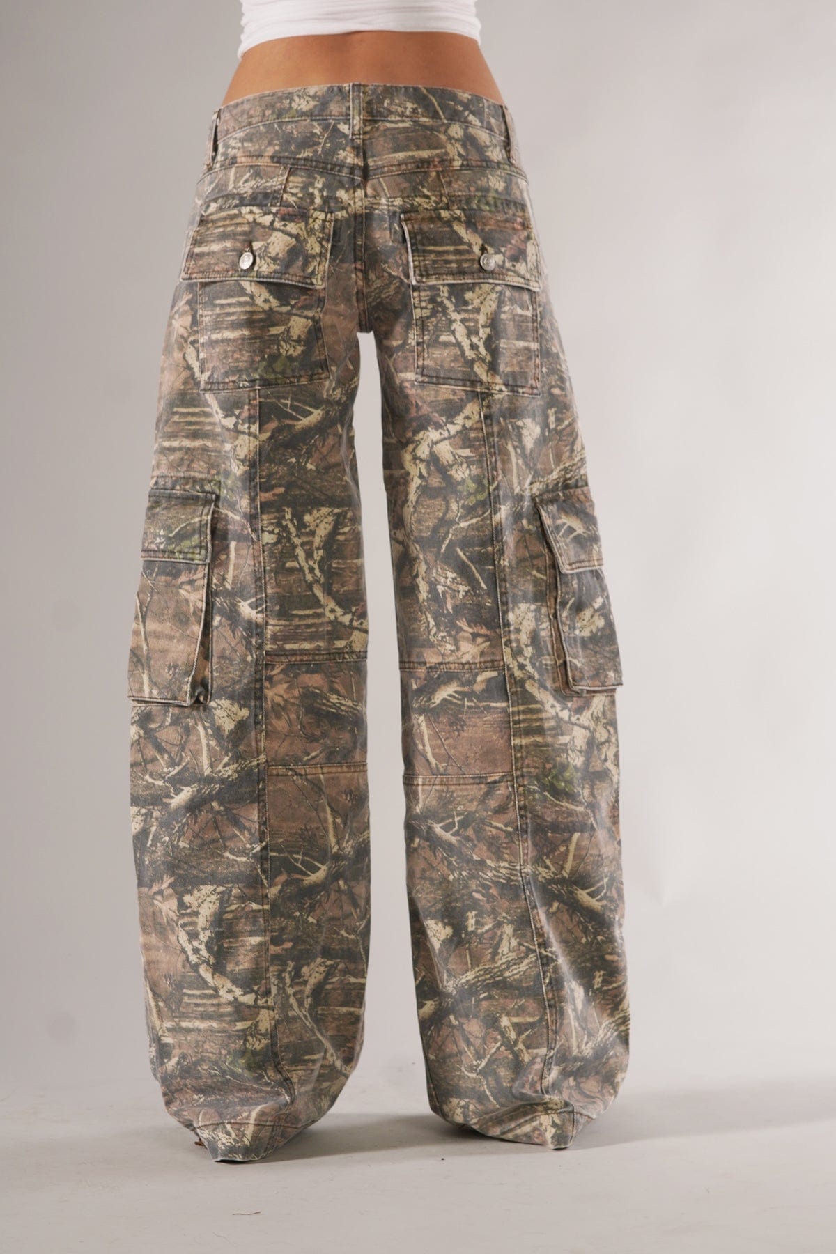 CamoCore™ - Wide Leg Cargo Pants